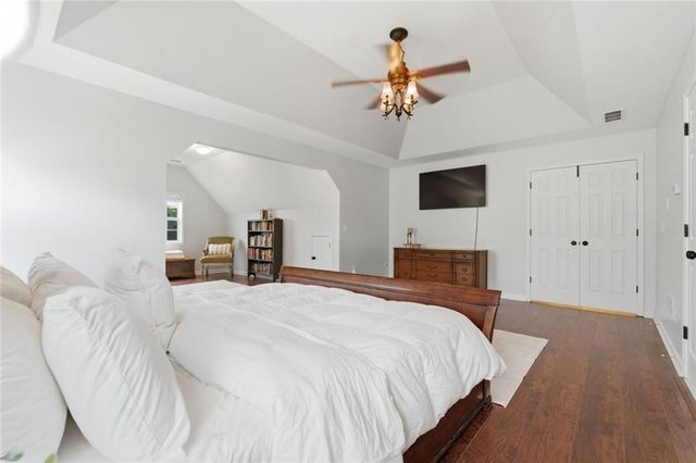 504 Crestview Court, Canton, GA 30115