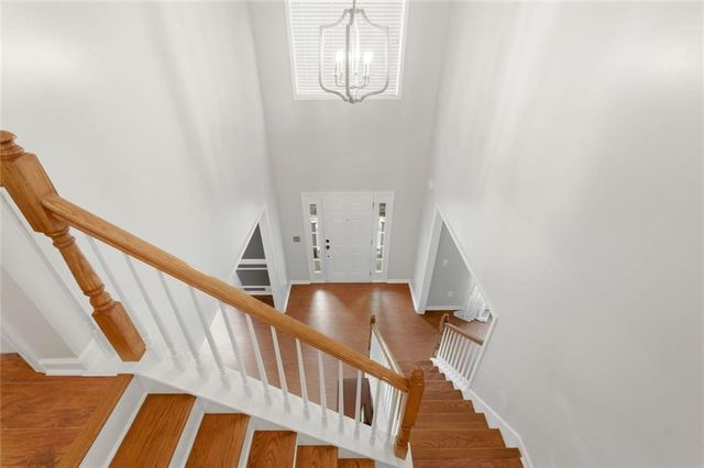 504 Crestview Court, Canton, GA 30115