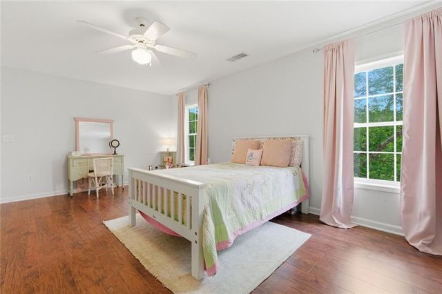504 Crestview Court, Canton, GA 30115