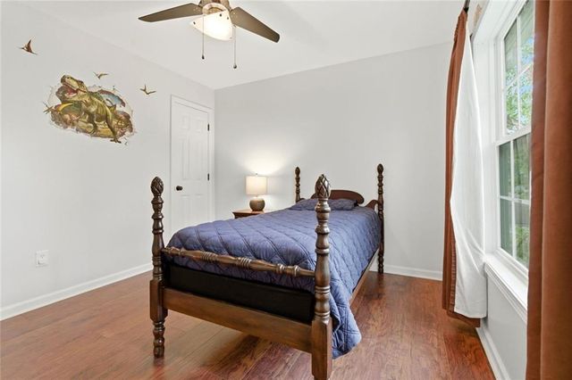 504 Crestview Court, Canton, GA 30115