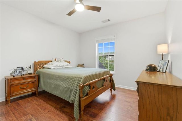 504 Crestview Court, Canton, GA 30115