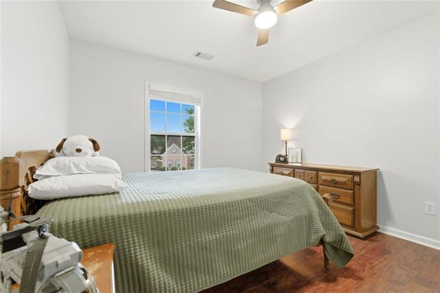504 Crestview Court, Canton, GA 30115