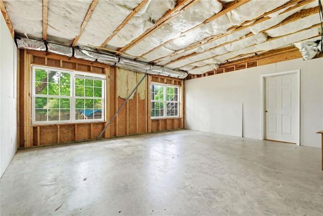 504 Crestview Court, Canton, GA 30115