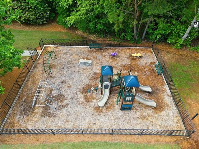 504 Crestview Court, Canton, GA 30115