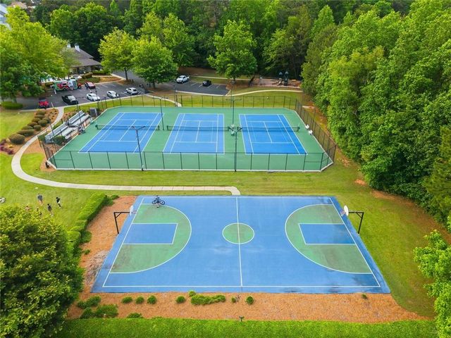 504 Crestview Court, Canton, GA 30115