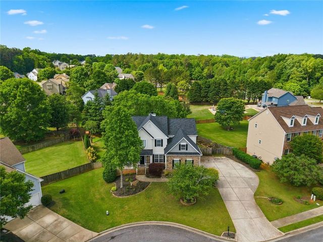 504 Crestview Court, Canton, GA 30115