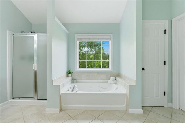 504 Crestview Court, Canton, GA 30115