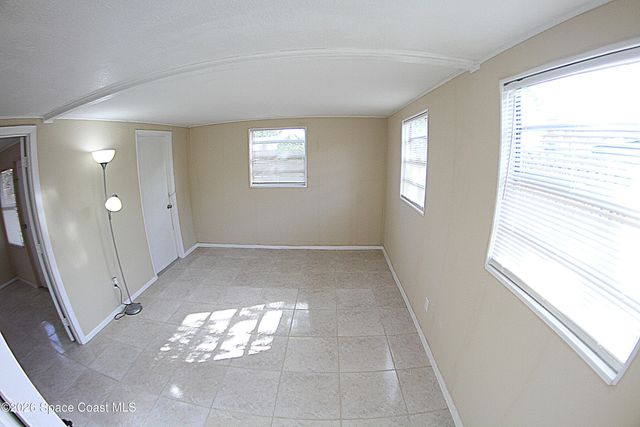 515 Palm Avenue, Merritt Island, FL 32952