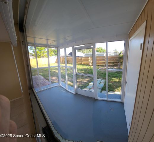 515 Palm Avenue, Merritt Island, FL 32952