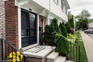1863 NEWPORTE, Royal Oak, MI 48073