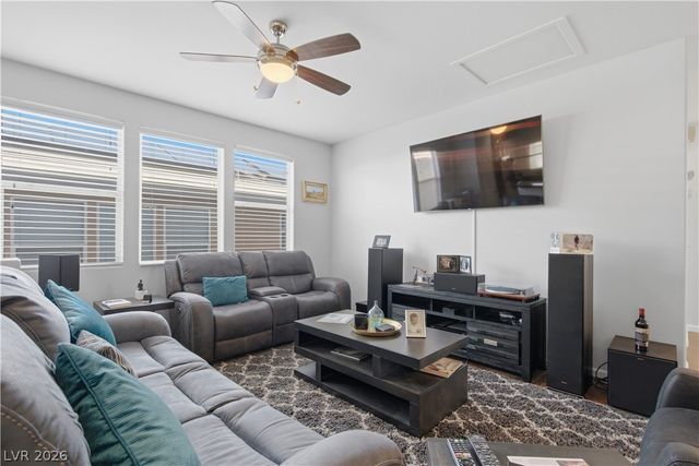5395 Magnolia Crossing Street, Las Vegas, NV 89148