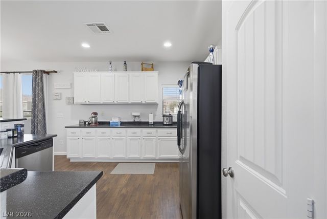 5395 Magnolia Crossing Street, Las Vegas, NV 89148