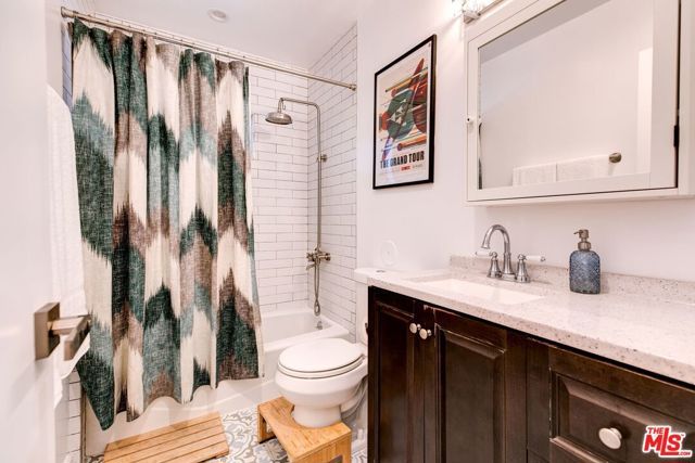 6122 Satsuma Avenue, North Hollywood (los Angeles), CA 91606