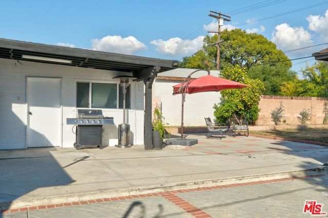 6122 Satsuma Avenue, North Hollywood (los Angeles), CA 91606