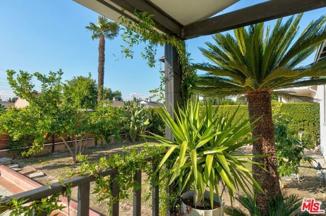 6122 Satsuma Avenue, North Hollywood (los Angeles), CA 91606