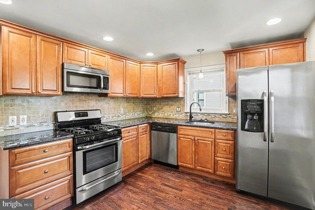 1370 ARNOLD AVE, Abington, PA 19001