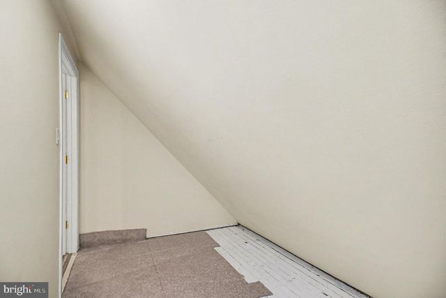 1370 ARNOLD AVE, Abington, PA 19001