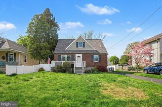 1370 ARNOLD AVE, Abington, PA 19001