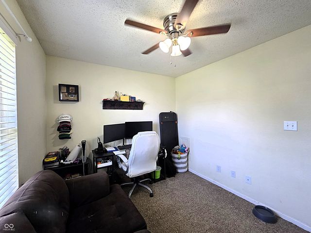 49 Meadow Creek East Boulevard, Whiteland, IN 46184