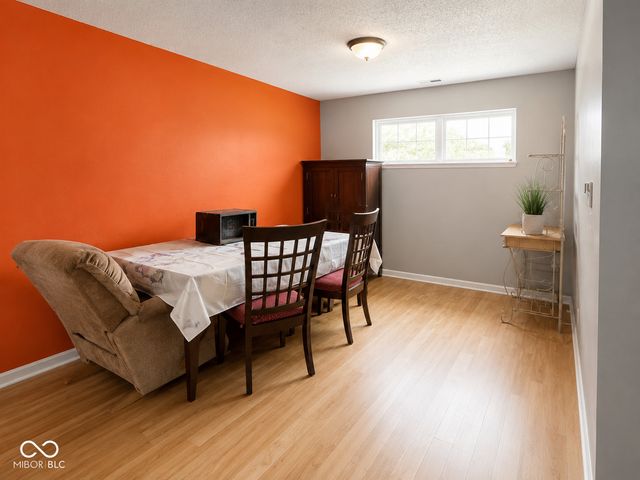 4262 Village Bend Drive, Indianapolis, IN 46254
