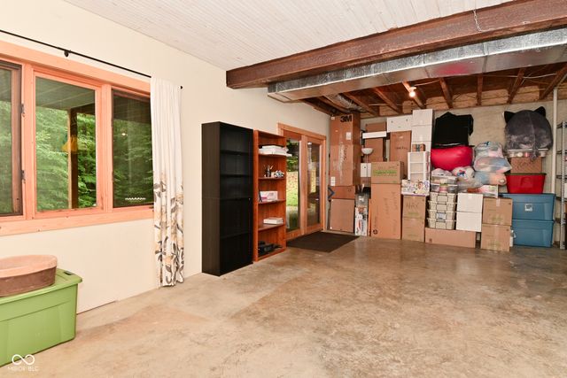 7615 N Hilltop Drive, Unionville, IN 47468