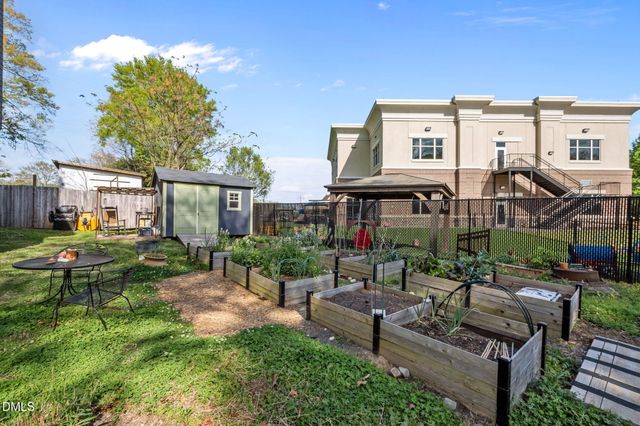 610 Trent Drive Unit 306, Durham, NC 27705