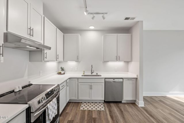 610 Trent Drive Unit 306, Durham, NC 27705