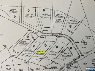 5 Bristol Ridge Road, Boonton Township, NJ 07005