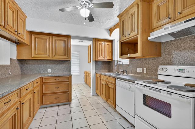 11907 Medicine Bow Circle, Houston, TX 77067