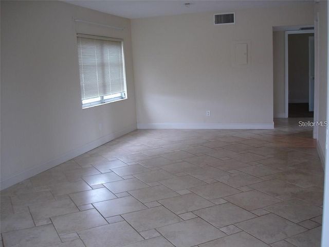 7211 W COUNTRY CLUB DRIVE N 133, Sarasota, FL 34243