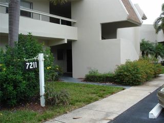 7211 W COUNTRY CLUB DRIVE N 133, Sarasota, FL 34243