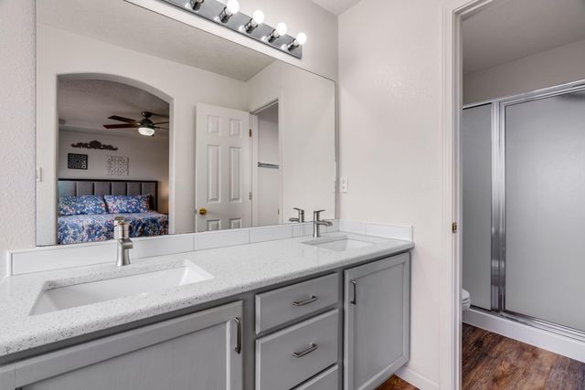 9105 Rialto Avenue SW, Albuquerque, NM 87121