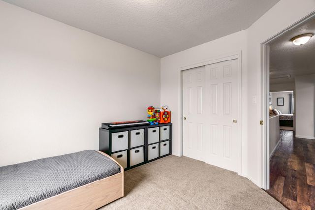 9105 Rialto Avenue SW, Albuquerque, NM 87121