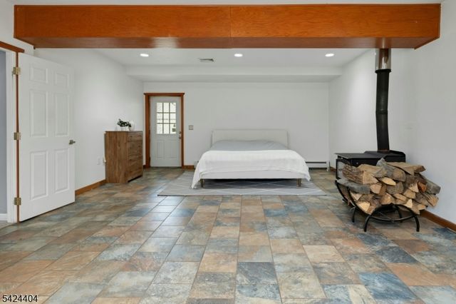 4 Andover Mohawk Rd, Byram Twp., NJ 07821