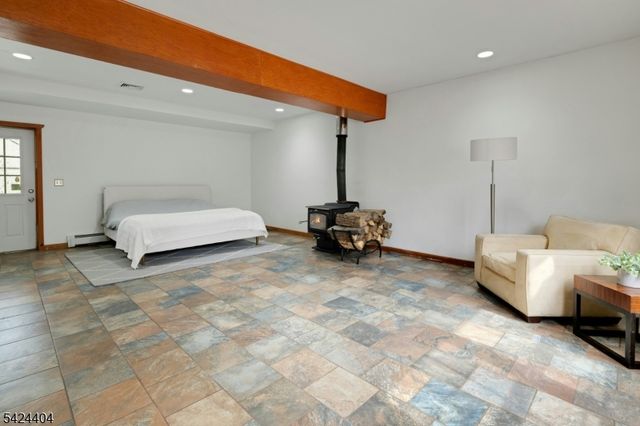 4 Andover Mohawk Rd, Byram Twp., NJ 07821