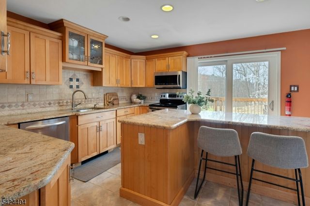 4 Andover Mohawk Rd, Byram Twp., NJ 07821