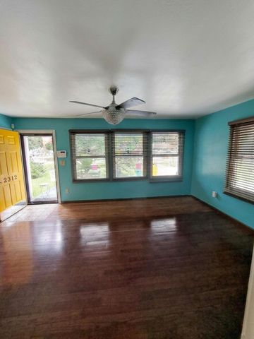 2312 Falcon Road, North Charleston, SC 29406