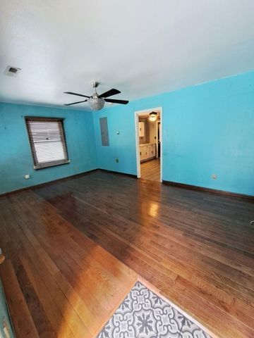2312 Falcon Road, North Charleston, SC 29406