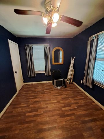 2312 Falcon Road, North Charleston, SC 29406