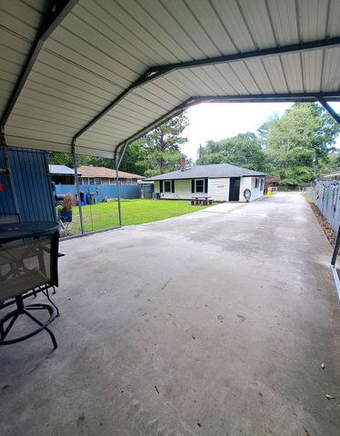 2312 Falcon Road, North Charleston, SC 29406