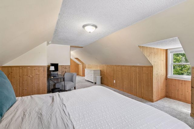 3500 Perry Avenue N, Crystal, MN 55422