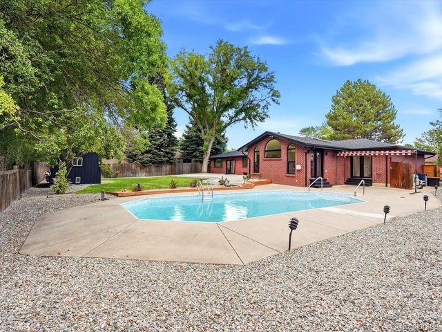 2451 S Holly Pl, Denver, CO 80222