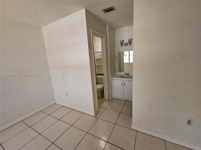 15665 SW 74th Cir Drive 12, Miami, FL 33193