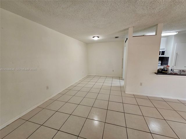15665 SW 74th Cir Drive 12, Miami, FL 33193