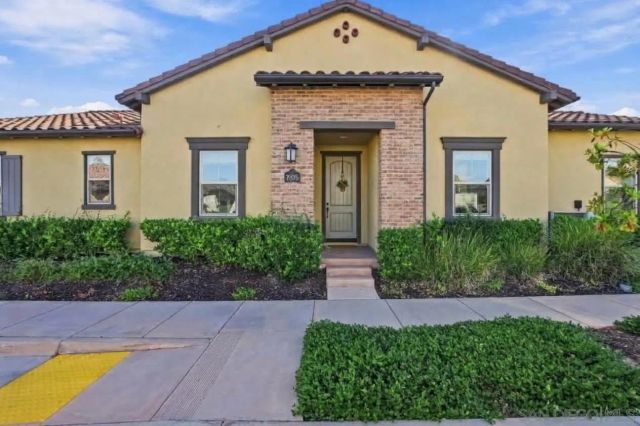 7875 Lusardi Creek Ln, San Diego, CA 92127