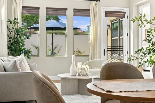 7875 Lusardi Creek Ln, San Diego, CA 92127