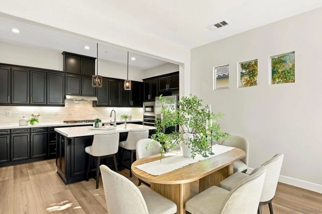 7875 Lusardi Creek Ln, San Diego, CA 92127