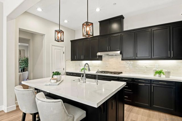 7875 Lusardi Creek Ln, San Diego, CA 92127