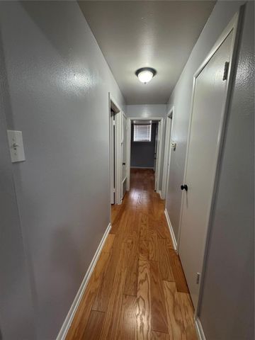 5123 Del Monte Drive 12, Houston, TX 77056