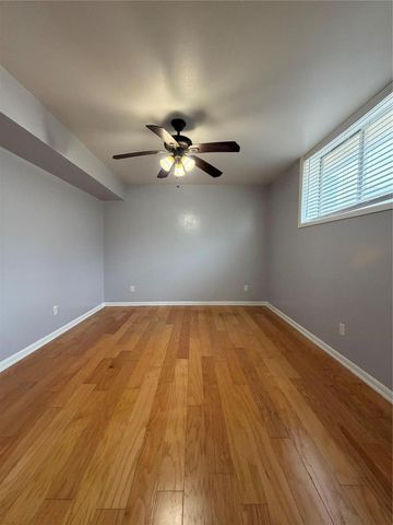 5123 Del Monte Drive 12, Houston, TX 77056
